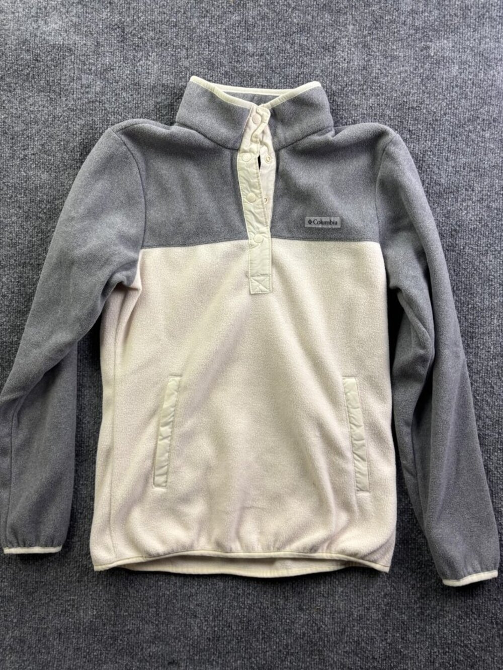 Columbia Fleece Jacket Womens Small Gray White Snap Pullover Pockets Outdoor